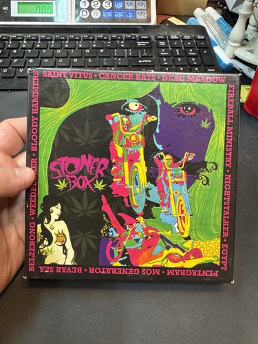 STONER BOX  5 CD NO SCRATCHES! DEAD MEADOW CANCER BATS SAINT VITUS PENTAGRAM