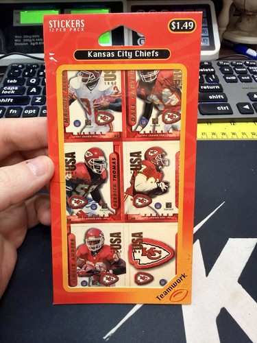 1997 KANSAS CITY CHIEFS Teamwork Sticker Pack - VINTAGE FOOTBALL STICKERS SEALED