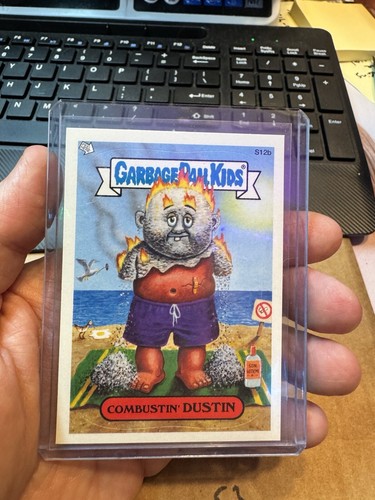 Combustin' Dustin #S12b Garbage Pail Kids GPK Scratch 'n Stink chase insert RARE